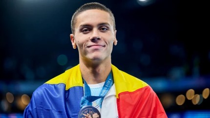 David Popovici este nominalizat pentru titlul de inotatorul anului 2024