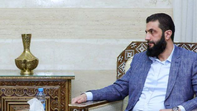 Franta inalta steagul la ambasada din Damasc in timp ce noile autoritati din Siria stabilesc contacte cu Occidentul