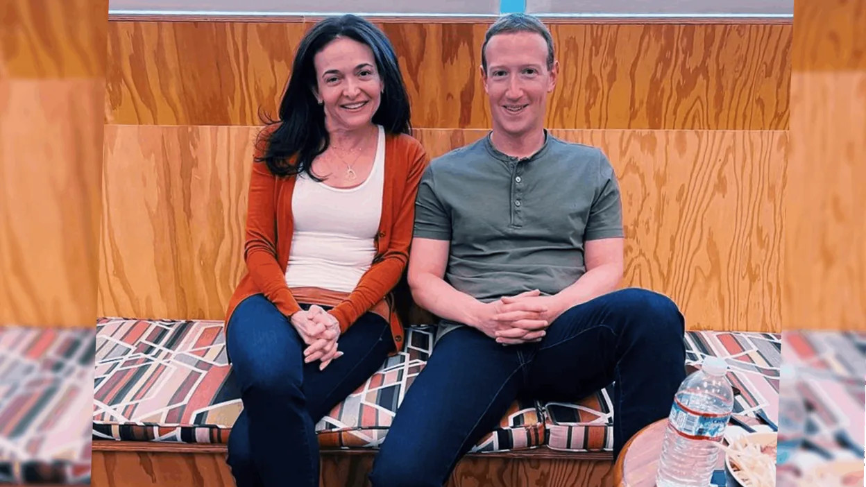 La intalnirea cu consilierul lui Trump Mark Zuckerberg a acuzat-o pe fosta sa colega Sheryl Sandberg de devierea spre stanga a Facebook desi el lua toate deciziile