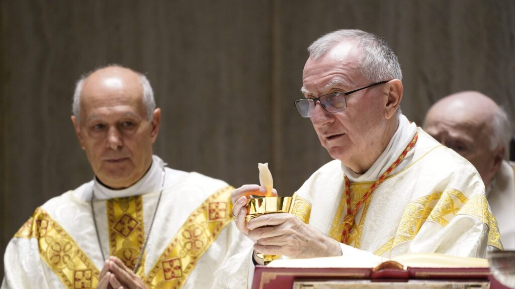 Cine are cele mai mari sanse sa devina urmatorul Papa Sunt cinci cardinali unul provine din Ungaria