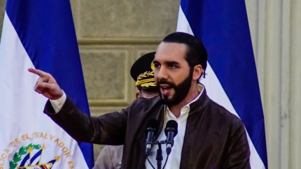 Vremea dictatorilor președintele din El Salvador Nayib Bukele sfidează Constituția și va candida pentru un al doilea mandat consecutiv