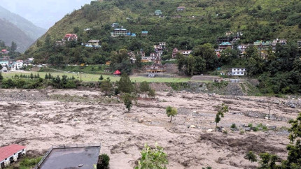 Stare de dezastru in Pakistan. Inundații devastatoare cu peste 300 de morti în ultimele 48 de ore.