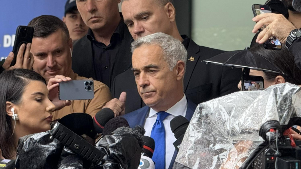Minciunile halucinante ale lui Georgescu l-au șocat pe un jurnalist BBC care l-a întâlnit Imaginația dânsului depășește de departe realitatea