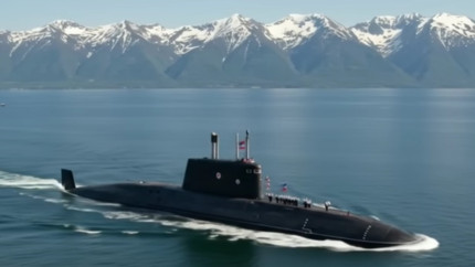 Rusia trimite un submarin și nave militare pentru a ajuta petrolierul urmărit de SUA. Acesta încercase să intre într-un port din Venezuela