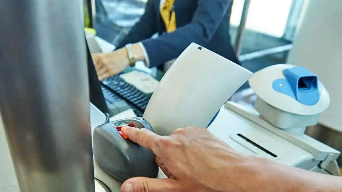 Rusia lui Putin face câte un dosar digital fiecărui străin. Nivelul de încredere devine moneda biometrică a vizitatorilor