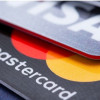 Opt persoane acuzate că au golit cardurile unor cetățeni străini în București. Prejudiciu de 156.000 de lei