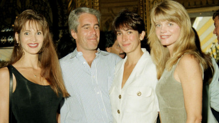 Dezvăluiri din dosarele Epstein Miliardarul pedofil a convins o elevă de liceu din România să-l viziteze în Florida oferindu-i mii de dolari