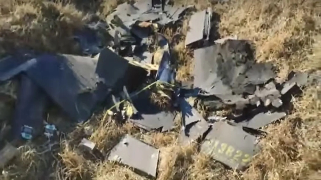 Fragmente de drone cu explozibil găsite azi pe litoralul românesc. MApN și SRI au intervenit în Tulcea și Constanța