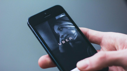 Uber vrea să introducă mașini fără șoferi în Europa. În ce țară va fi disponibil acest serviciu