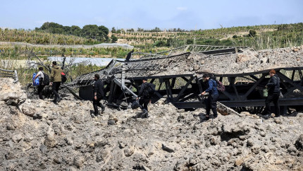 Aviația israeliană a distrus ultimul pod care lega sudul Libanului de restul țării cu doar câteva ore înainte de intrarea în vigoare a armistițiului