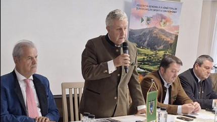 O adunătură de securiști. Reacții dure față de congresul AGVPS. Iordache și Năstase în prezidiu