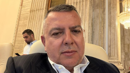 Gafă virală a unui bogătaș deputat AUR Gheorghiu cu un tupeu nemărginit mă îndeamnă să votez după propria conștiință nu cum ne cere șeful de partid