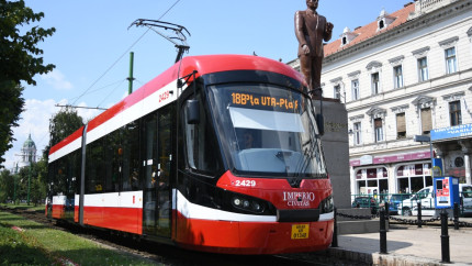 Orașul din România unde mergi toată ziua cu autobuzul sau tramvaiul pentru 1 leu. Numărul biletelor vândute s-a dublat într-o lună