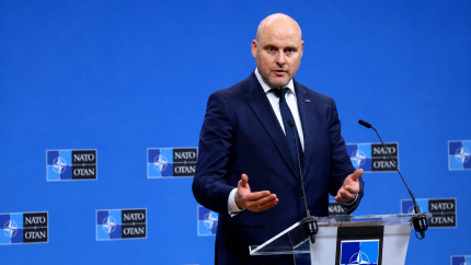 Premierul Letoniei avertizează că Rusia și Belarus intensifică războiul hibrid împotriva sa Suntem puși la încercare