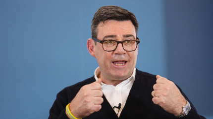 Andy Burnham principalul rival al lui Keir Starmer în Partidul Laburist a câștigat alegerile și vizează postul de premier al Marii Britanii