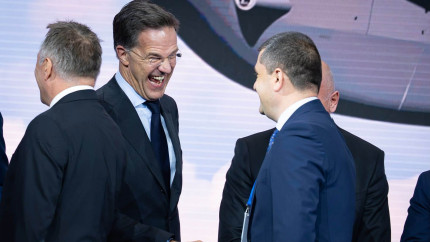 Radu Miruță la summitul NATO de la Ankara Furnizorii de echipamente pentru Armata Română trebuie să producă pe cât posibil în România