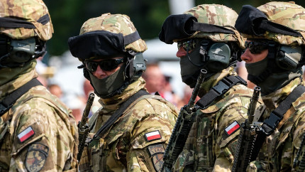 Polonia alocă zeci de miliarde de euro pentru apărare. Ce urmărește prin noua strategie