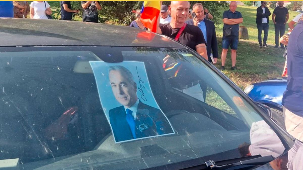 Vizita eșuată a lui Georgescu în Vaslui fostul candidat pro-rus și-a scurtat șederea. Bisericile i-au închis ușa nu a mai ajuns nici în Parcul Copou