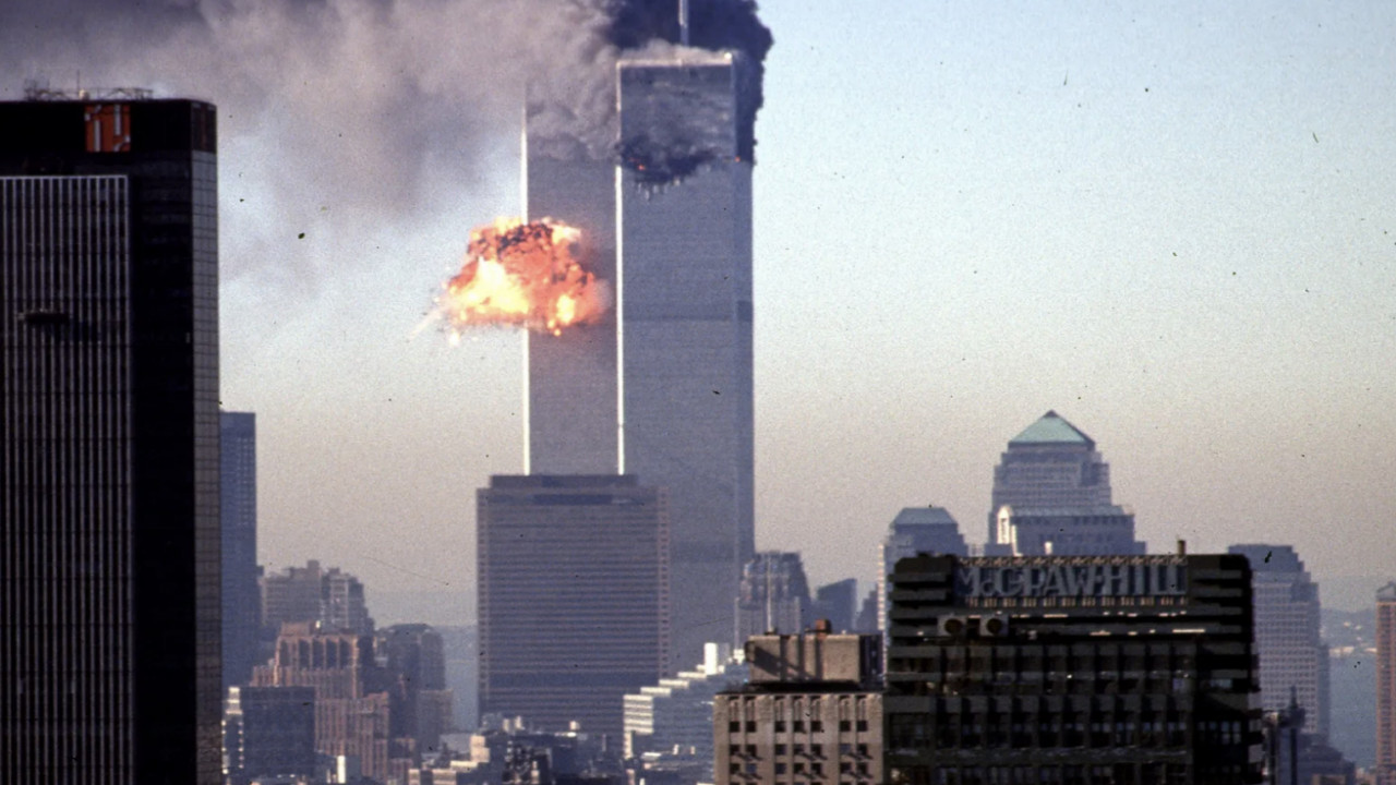 Documente declasificate ale CIA. Avertismente cu trei ani înainte de 11 septembrie Un avion plin de explozibili într-un oraș american