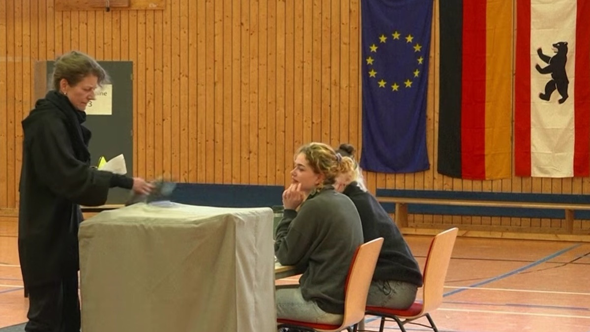Alegeri pentru Camera Reprezentanților a Berlinului. Tinerii de peste 16 ani au voie să voteze