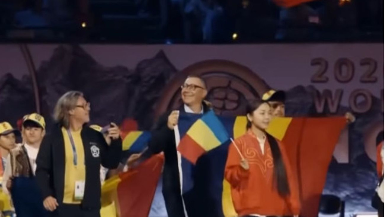 Cum a defilat Ponta cu gura până la urechi prin fața lui Putin și a președintelui Iranului. Reacție Nu am știut ce șefi de stat vor participa