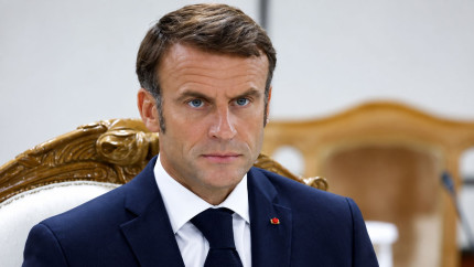 Emmanuel Macron avertizează că Rusia s-ar putea pregăti să mobilizeze încă 300.000 de oameni Există mai multe indicii în acest sens