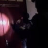 Culcat. Zeci de suveraniști săltați de mascați cu noaptea în cap percheziții legate de violențele din Piața Victoriei 8211 VIDEO