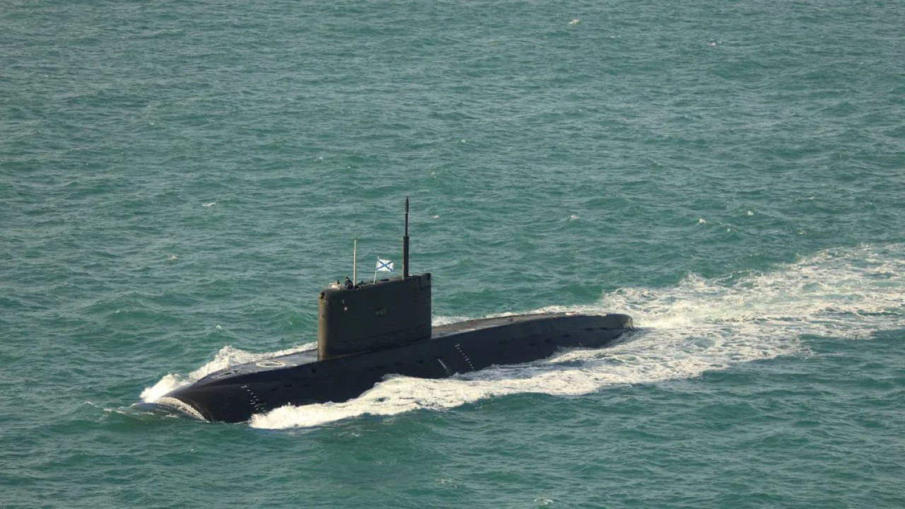 Mai multe țări NATO au dejucat un plan rusesc de sabotare a cablurilor submarine din apele Arcticii