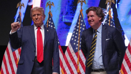 Tucker Carlson unul dintre cei mai influenți susținători ai lui Donald Trump cere înlăturarea acestuia de la Casa Albă prin Amendamentul 25