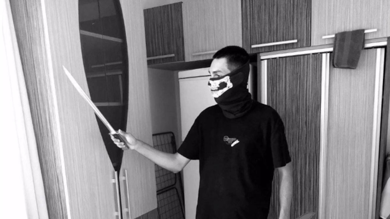 Condamnare în cazul agresiunii asupra unui livrator din Bangladesh. Trebuie să plătească și despăgubiri