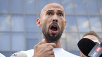 Noi acuzații în dosarul lui Andrew Tate procurorii spun că au fost găsite imagini pornografice extreme cu animale