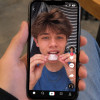 Trendul de pe TikTok care îi îngrijorează pe medici pentru că poate afecta serios dinții