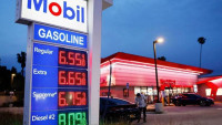 Vești proaste pentru Trump. Prețurile produselor de larg consum au crescut și în septembrie din cauza scumpirii carburanților