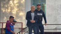 Călin Georgescu adus din nou în cătușe la DIICOT în a patra zi de percheziții informatice în dosarul de 11 milioane de euro