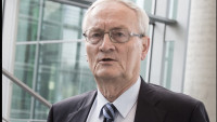 Pentru care stat spiona fostul șef al spionajului extern german. Statul acuzat neagă vehement