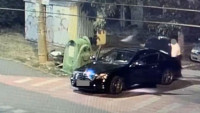 Un bărbat din Timișoara care a folosit un Mercedes și un Audi ca să arunce saci cu moloz pe stradă a primit o amendă totală de 90.000 de lei