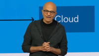 CEO-ul Microsoft anunță că inteligența artificială are nevoie de o frână de urgență controlată de oameni