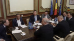 Cine sunt specialiștii PSD invocați de Grindeanu după întâlnirea cu Luca Niculescu. Trei baroni locali un fost condamnat Bogdan Ivan și Radu Oprea