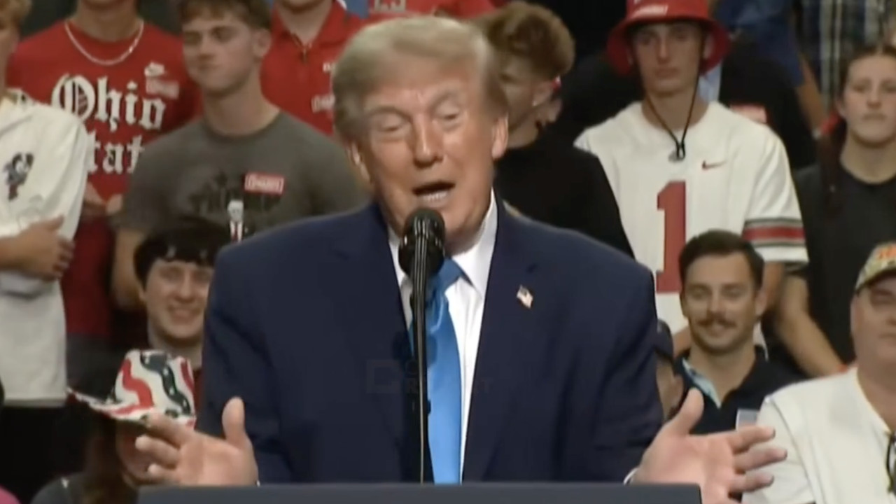 Donald Trump Sunt unul dintre cei mai inteligenți oameni din lume - VIDEO