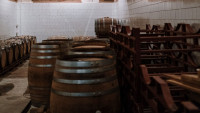 Jaf de 5 milioane de euro în Italia. Hoții au furat 30.000 de sticle de vin dintr-o cramă celebră
